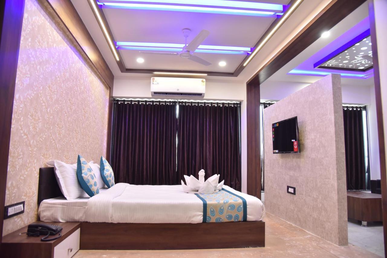 Hotel Savera Inn Morbi Ngoại thất bức ảnh